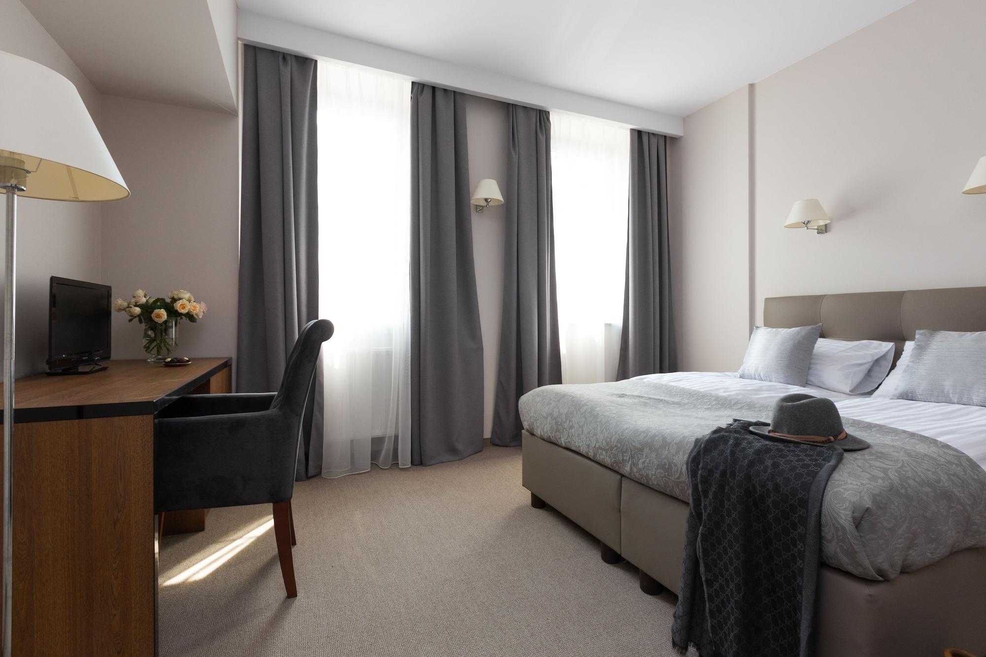 Grottger Luxury Boutique Hotel City คราคูฟ ภายนอก รูปภาพ
